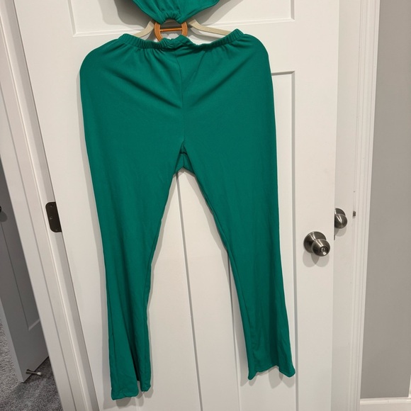 BRAND NEW | Women’s XL | Jumpsuit | O ring cut out design - Picture 2 of 6